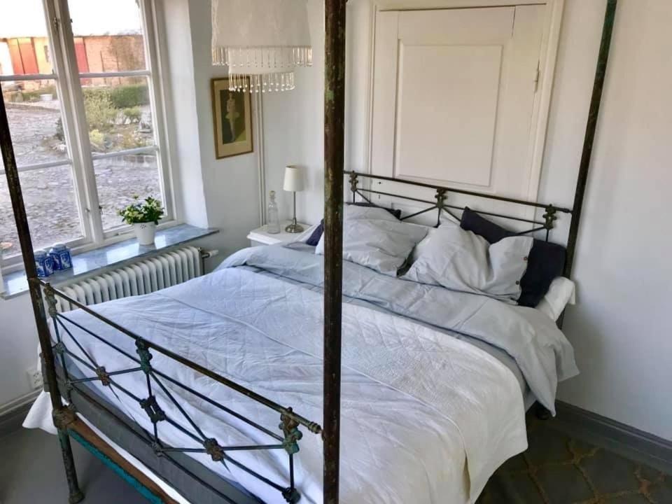 Liv Pa Oesterlen Bed&Breakfast Sandby Exterior foto